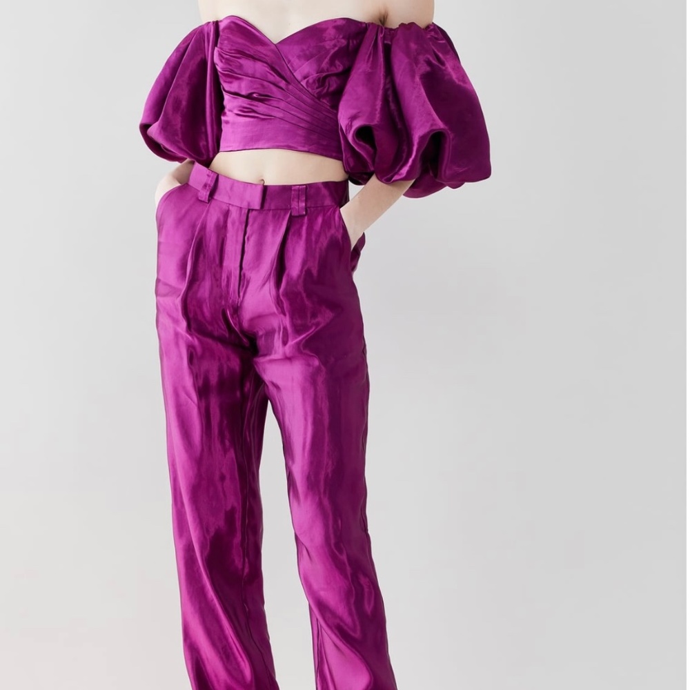 Meet your Posher, Nadia